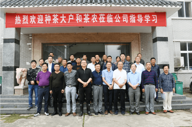 不忘初心     服务三农