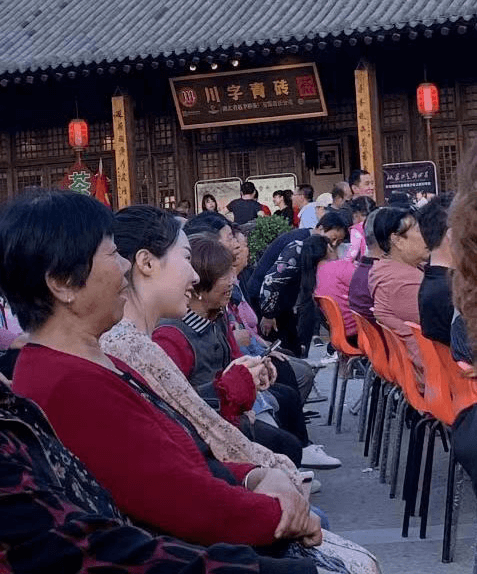 “川”字青砖茶携手“宜红”红茶亮相“最初中国”农民丰收节